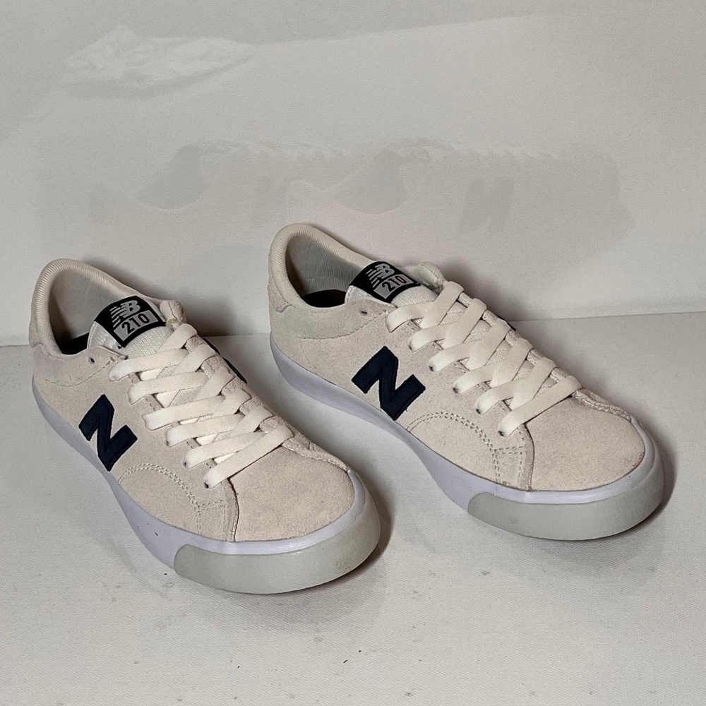 New Balance Men's All Coast 210 V1 Sneaker